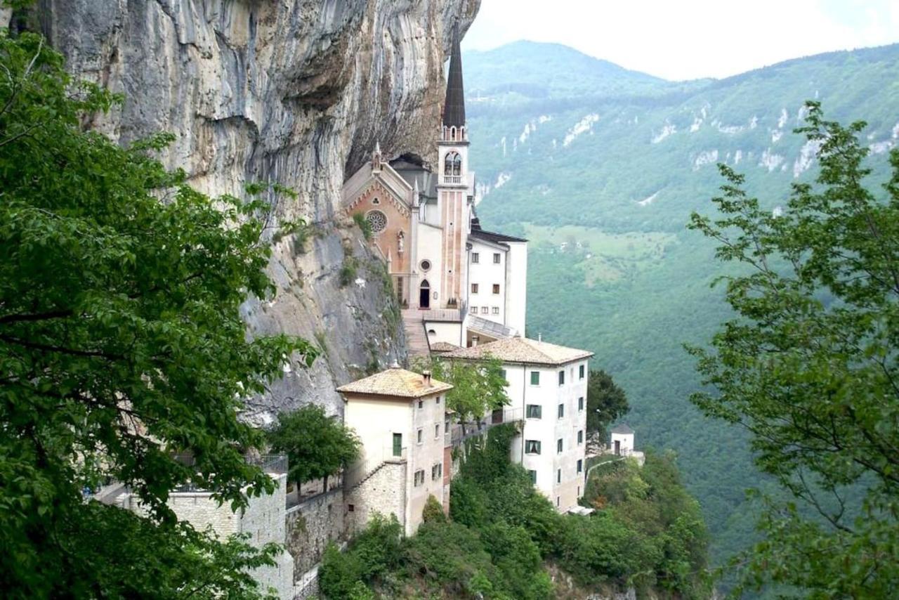 Casa Con Vista Forte - Tra Lago E Monti Rivoli Veronese Exterior photo